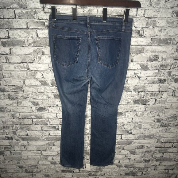 EUC Ann Taylor LOFT "Modern Straight Jeans" Size 31/12 - Picture 6 of 16